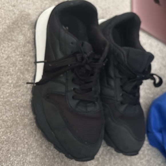 Zara Black Sneakers with Suede Finish and White Sole - Picture 8 of 12